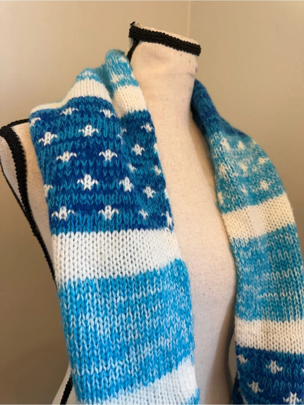 Hollister Blue Fair Isle Knit Infinity Scarf Chunky Winter Circle Scarf Cozy